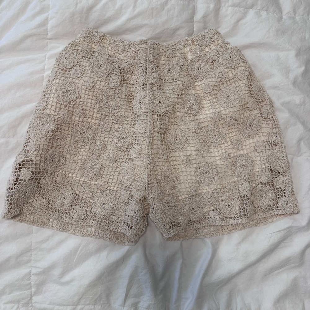 Commense Crochet Lace Women Shorts - Cream